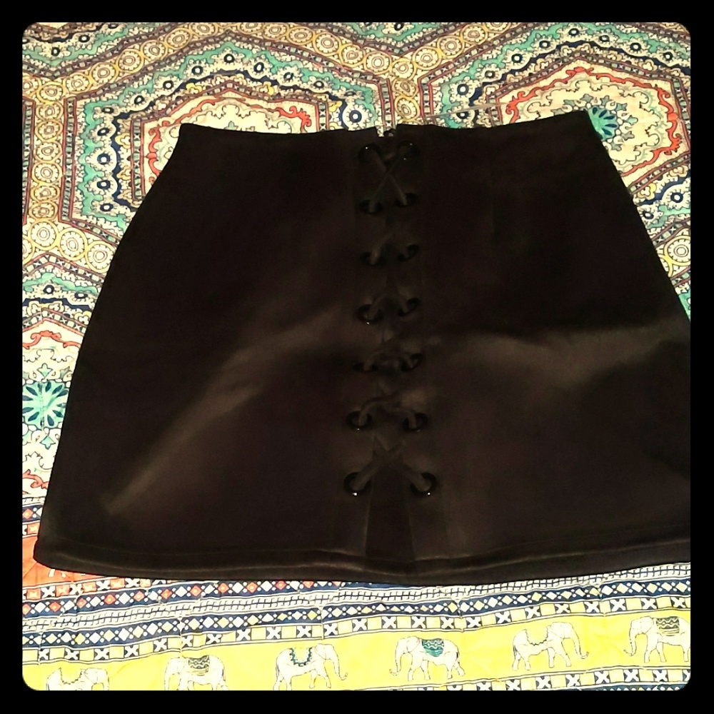 Black skirt